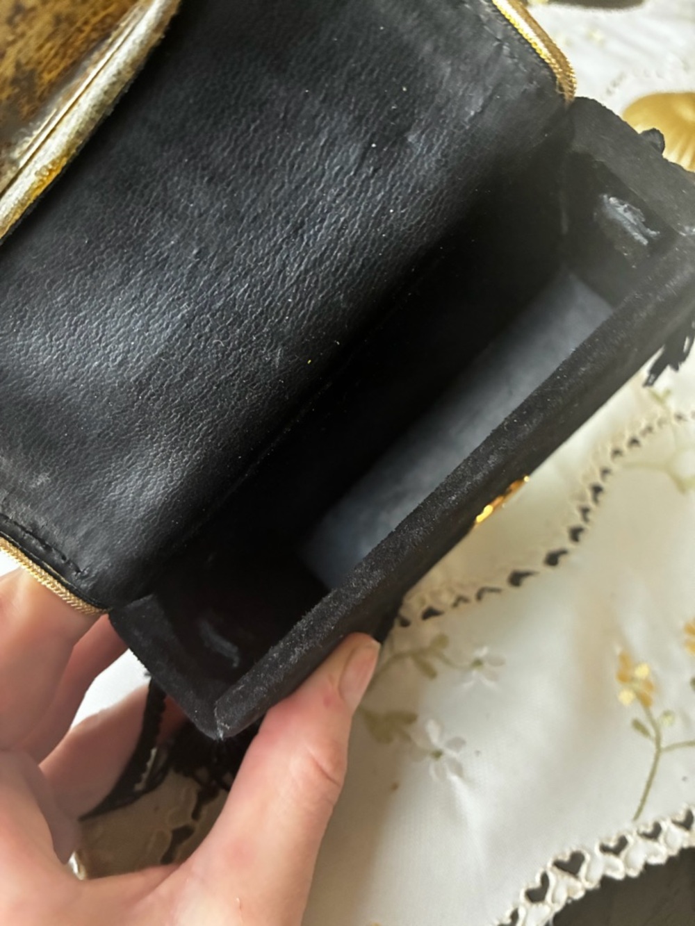 Rare Vintage Yves Saint Laurent Black Suede Mini Crossbody Gold Trim Roped Strap - Picture 5 of 5